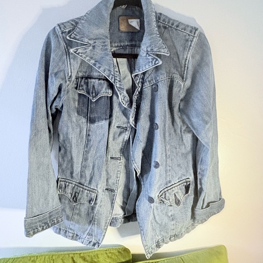 Unique Levi’s Denim Jacket